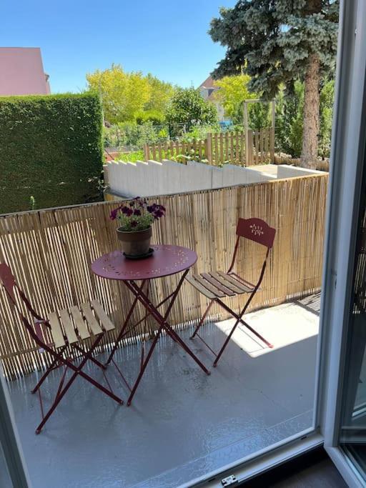 וינצנהיים Superbe Appartement Lumineux Avec Parking Gratuit מראה חיצוני תמונה